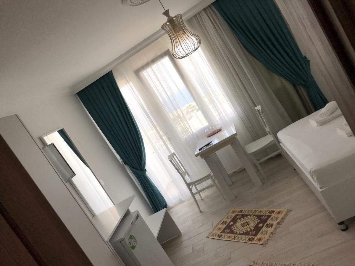 Huzur Hotel Siğacık Bagian luar foto
